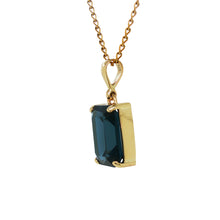 Load image into Gallery viewer, 9ct Yellow Gold London Blue Topaz Pendant. GA-474