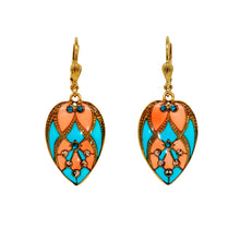 Load image into Gallery viewer, Au bout des Réves Corinne Earrings. 18026D-05/16
