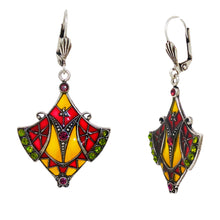 Load image into Gallery viewer, Au bout des Rêves Capucine Earrings. 18027-11/08