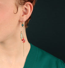 Load image into Gallery viewer, Taratata Fuchsia Earrings. 02720-20M