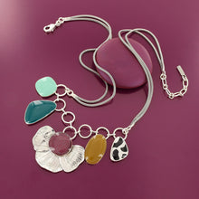 Load image into Gallery viewer, Taratata Diva Necklace. 04108-10M