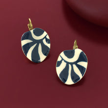 Load image into Gallery viewer, Taratata Kaly Earrings. 07792-304