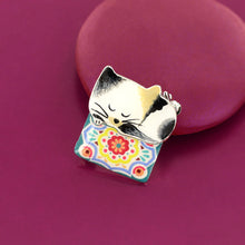 Load image into Gallery viewer, Taratata Chanapé Brooch. 08205-10M