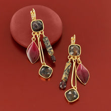 Load image into Gallery viewer, Taratata Hibiscus Earrings. 09766-205