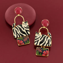 Load image into Gallery viewer, Taratata Alfred Stud Earrings. 13990-20M