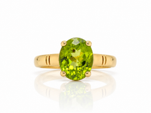 Load image into Gallery viewer, 9ct Yellow Gold Oval Claw Set Peridot Ring. GA-567