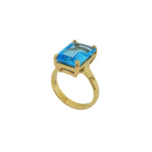 Load image into Gallery viewer, 9ct Yellow Gold Blue Topaz Ring. GA-493