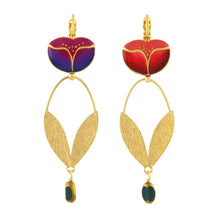 Load image into Gallery viewer, Taratata Crocus Earrings. 02755-203