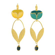 Load image into Gallery viewer, Taratata Crocus Earrings. 02755-20M