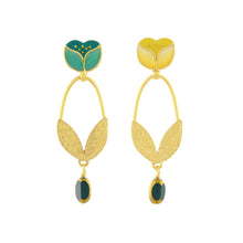 Load image into Gallery viewer, Taratata Crocus Stud Earrings. 02954-20M