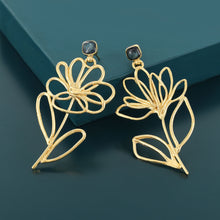 Load image into Gallery viewer, Taratata Esquisse Stud Earrings. 02909-204