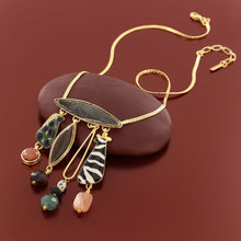 Load image into Gallery viewer, Taratata Zebra Necklace. 04107-20M