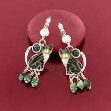 Load image into Gallery viewer, Taratata Tabby Earrings. 05742-102