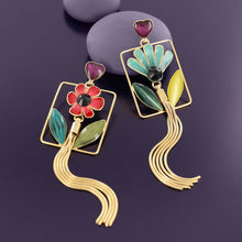 Load image into Gallery viewer, Taratata Frida Stud Earrings. 06950-20M