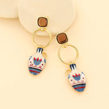 Load image into Gallery viewer, Taratata Antique Stud Earrings. 07957-20M