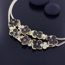 Load image into Gallery viewer, Taratata Hortensia Necklace. 13121-109