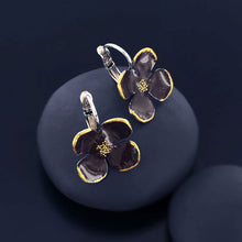 Load image into Gallery viewer, Taratata Hortensia Earrings. 13706-109