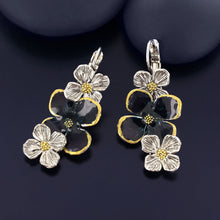 Load image into Gallery viewer, Taratata Hortensia Earrings. 13707-104