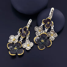 Load image into Gallery viewer, Taratata Hortensia Earrings. 13709-109