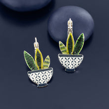 Load image into Gallery viewer, Taratata Chicoree Earrings. 02712-10M