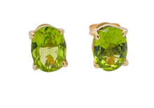 Load image into Gallery viewer, 9Ct Yellow Gold and Peridot Ella Stud Earrings. J331S