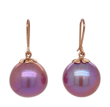 Load image into Gallery viewer, 9ct Rose Gold Freshwater Edison Pearl Earrings. J750.