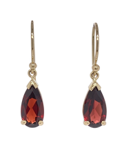 Load image into Gallery viewer, 9ct Yellow Gold Garnet Earrings. GA-388