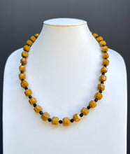 Load image into Gallery viewer, Sterling Silver Mookaite Necklace. JM2