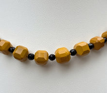 Load image into Gallery viewer, Sterling Silver Mookaite Necklace. JM2