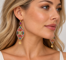 Load image into Gallery viewer, Au bout des Rêves Shimmering Gold Earrings. 18352D