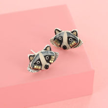 Load image into Gallery viewer, Taratata Raton Lover Stud Earrings. 03908-10G