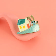 Load image into Gallery viewer, Taratata Sweet Home Brooch. 04204-30M