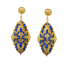 Load image into Gallery viewer, Au bout des Rêves Bali Stud Earrings. 18028D-01/05