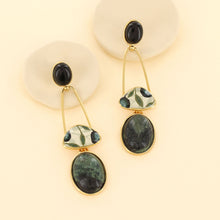 Load image into Gallery viewer, Taratata Olive Stud Earrings. 02919-20M