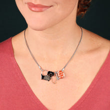 Load image into Gallery viewer, Taratata Pas Bouger Necklace. 06108-10M