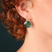Load image into Gallery viewer, Taratata Pas Bouger Earrings. 06757-107