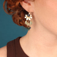 Load image into Gallery viewer, Taratata Zen Earrings. 07771-20M