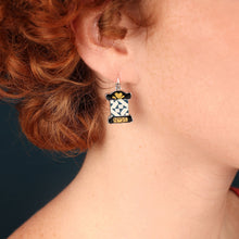 Load image into Gallery viewer, Taratata Ruban Earrings. 10797-104
