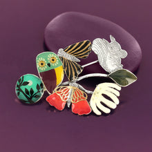 Load image into Gallery viewer, Taratata Belle Etoile Brooch. 08212-10M