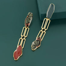 Load image into Gallery viewer, Taratata Art Nouveau Earrings. 10983-20M