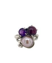 Load image into Gallery viewer, Sterling Silver Gemstone and Pearl Huddle Ring J484