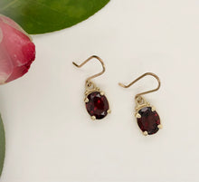 Load image into Gallery viewer, 9ct Gold Empress Gemstone Earrings. J331B