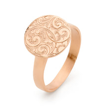 Load image into Gallery viewer, 9ct Gold Engraved Penny Ring J485