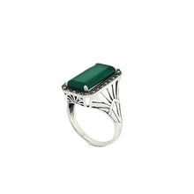 Load image into Gallery viewer, Sterling Silver Green Agate Marcasite Ring. AM18-1089GA
