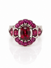 Load image into Gallery viewer, Sterling Silver Garnet Ring. HIM135
