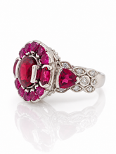 Load image into Gallery viewer, Sterling Silver Garnet Ring. HIM135
