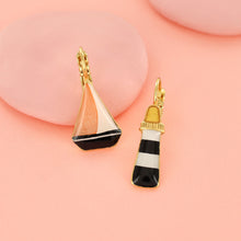Load image into Gallery viewer, Taratata Horizon Earrings. 06743-202
