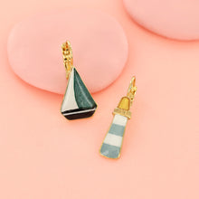 Load image into Gallery viewer, Taratata Horizon Earrings. 06743-204
