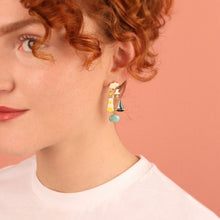Load image into Gallery viewer, Taratata Hoirzon Stud Earrings. 06945-20M
