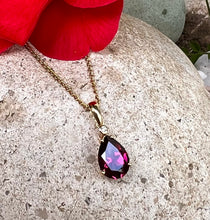 Load image into Gallery viewer, 9Ct Yellow Gold Rhodolite Garnet Diamond Pendant. MM605
